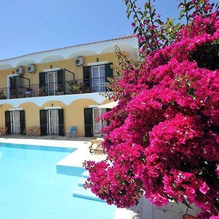 Marie Hotel Acharavi  Ngoại thất bức ảnh